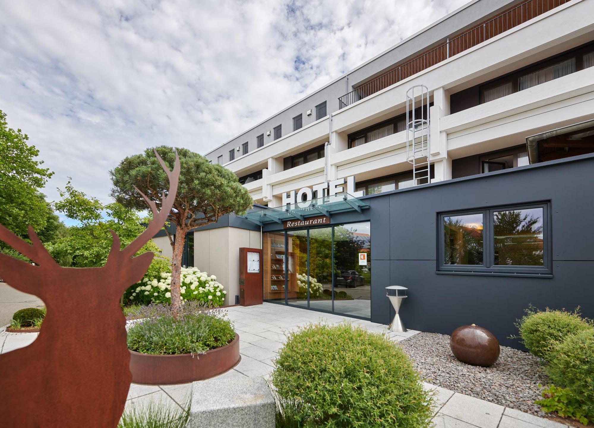 Hotel Schoenbuch Pliezhausen Exterior foto